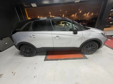 Opel Cross Land 2018 Topline Silver Automatic — Used - 4