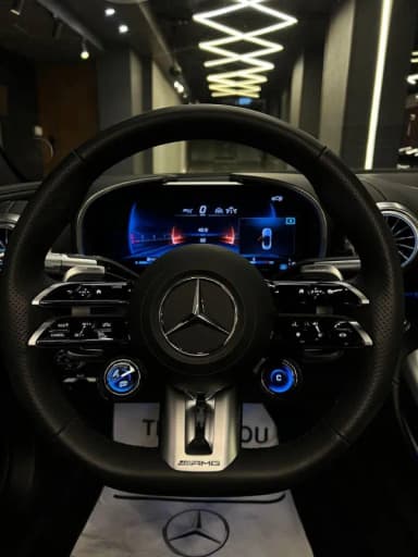  مرسيدس بنز  SEL500 2024 ايه ام جي أبيض أوتوماتيك — جديدة - 3