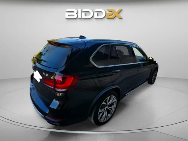 BMW X5 2017 بيز لاين أسود أوتوماتيك — مستعملة - 1