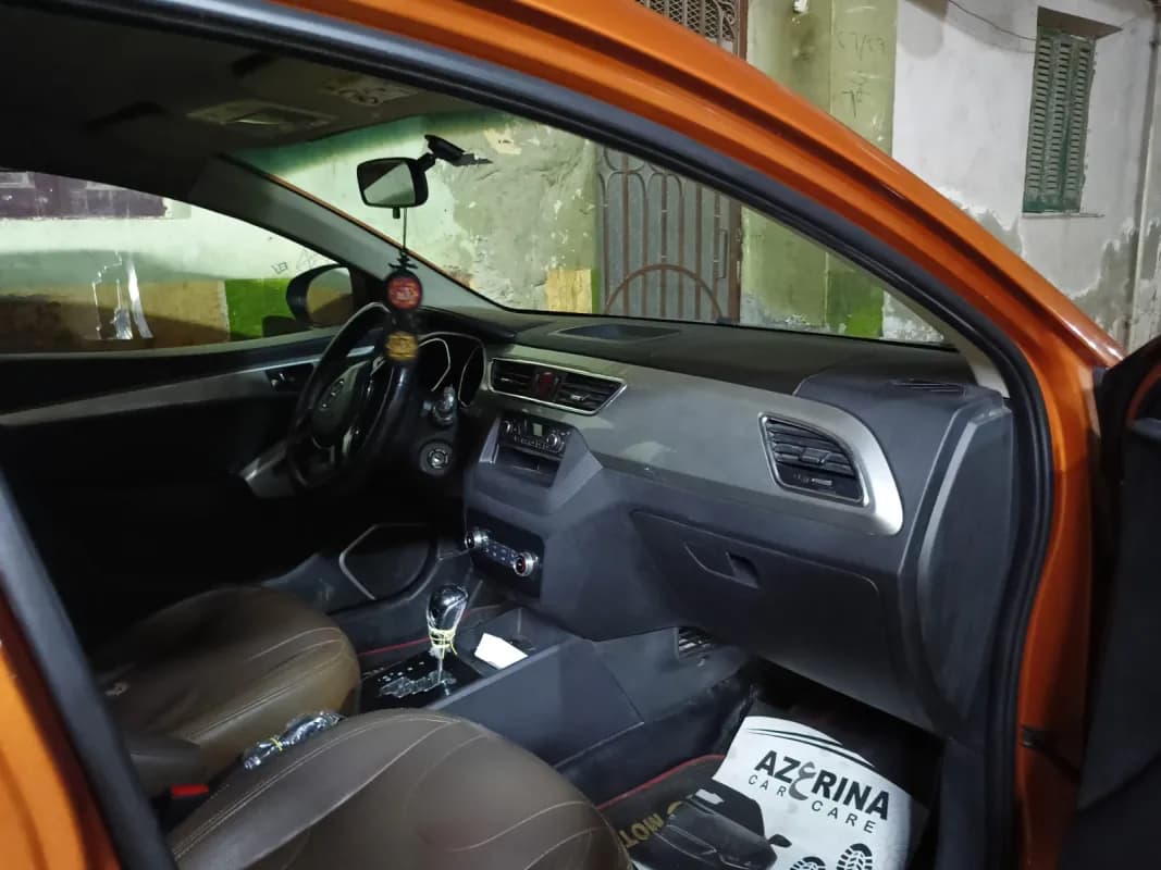 JAC JS2 2017 Smart  Orange Automatic — Used