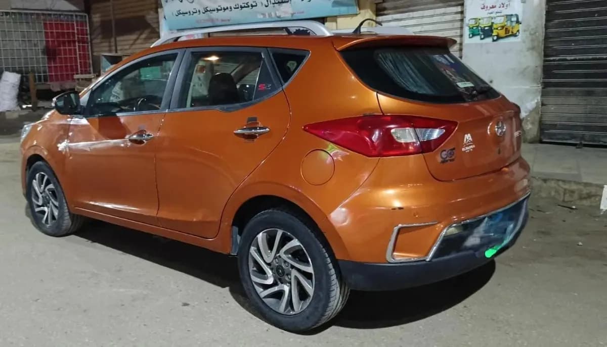 JAC JS2 2017 Smart  Orange Automatic — Used