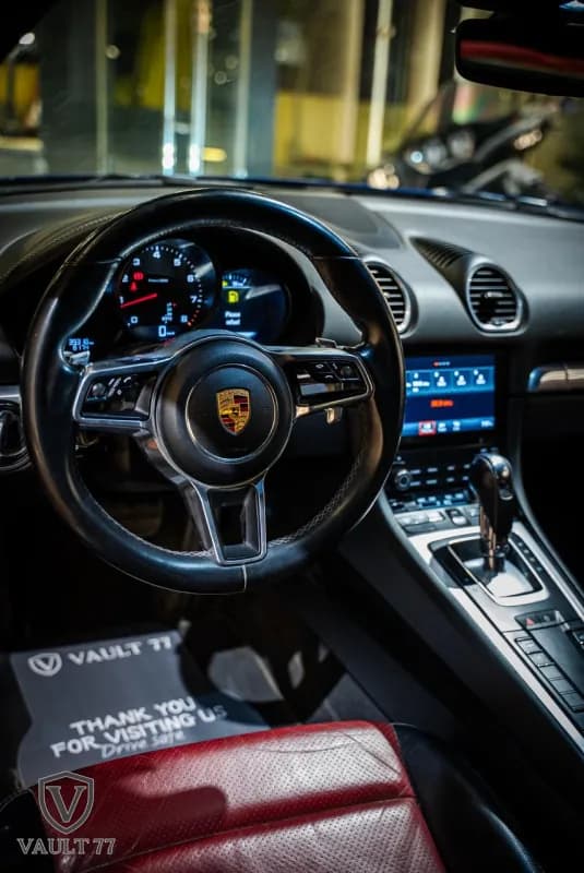 بورش 718 كايمان 2020 باز أزرق غامق أوتوماتيك — مستعملة
