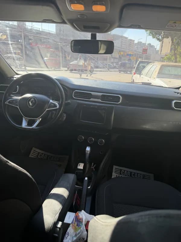 Renault Duster 2019 H2 Champagne Automatic — Used