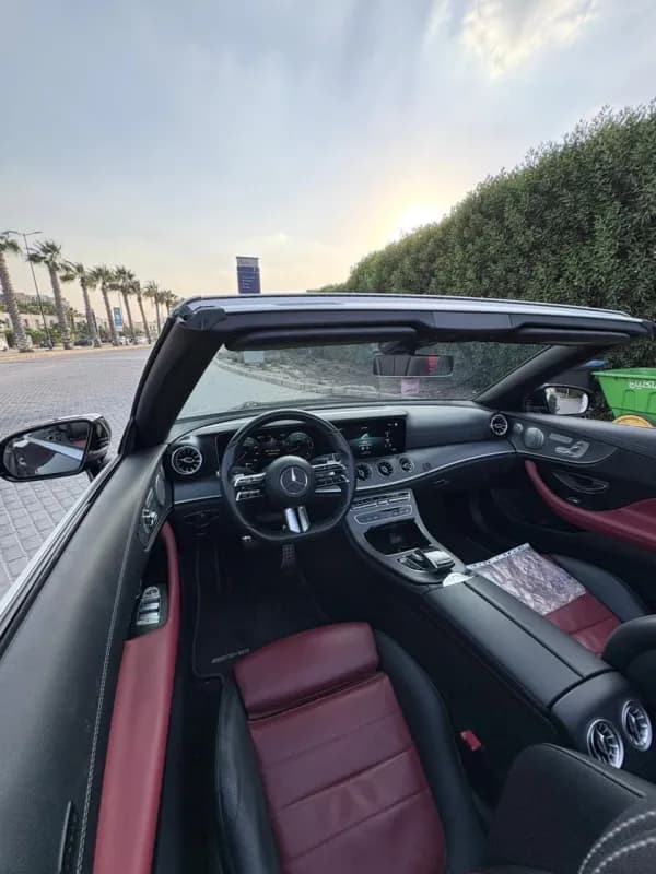  مرسيدس بنز  اي 200 كوبيه كابورليه 2022 فولي لوديد أسود أوتوماتيك — مستعملة