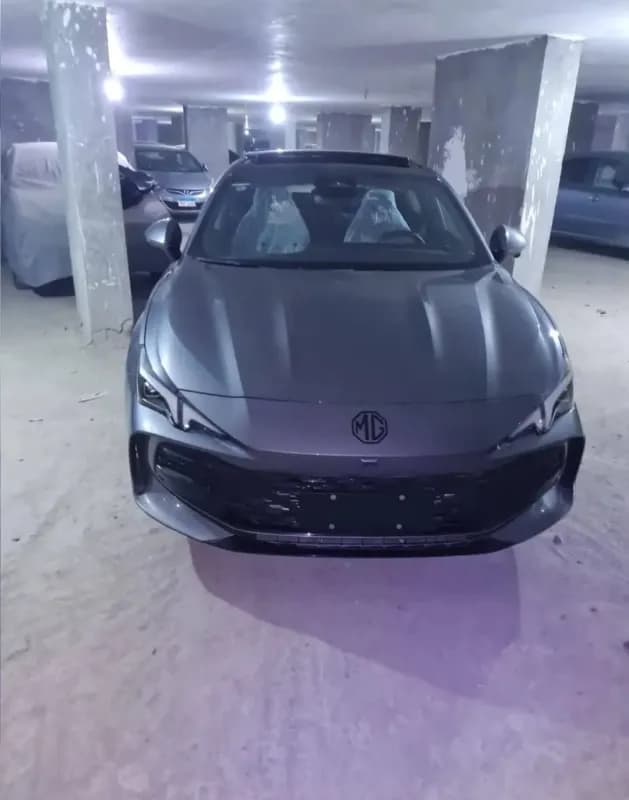 ام جي 7 2025 Luxury رمادي ناردو أوتوماتيك — جديدة