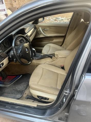 BMW 320i 2010