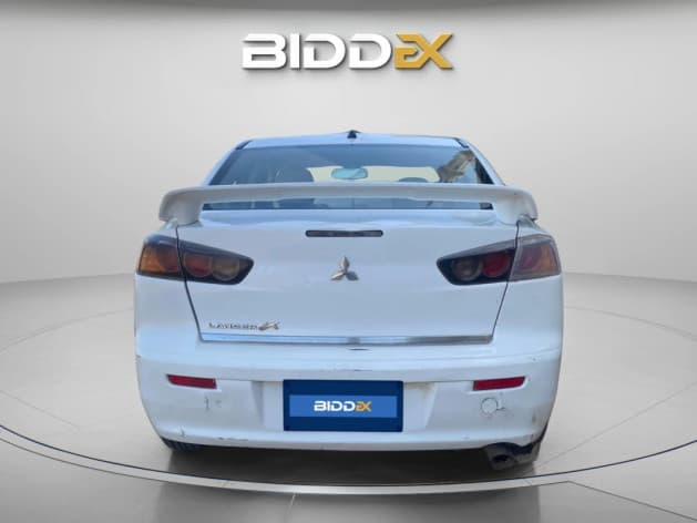 Mitsubishi Lancer 2015 هاي لاين أبيض أوتوماتيك — مستعملة - 1