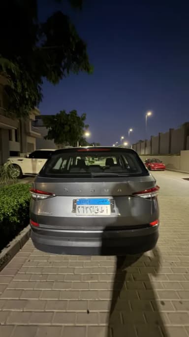  سكودا  كودياك 2023 لوفت رمادي إسمنتي أوتوماتيك — مستعملة - 2