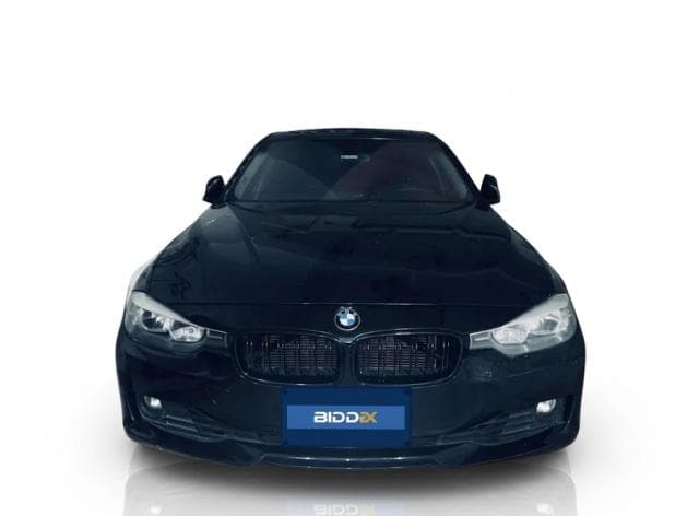 بي ام دبليو 320i 2014