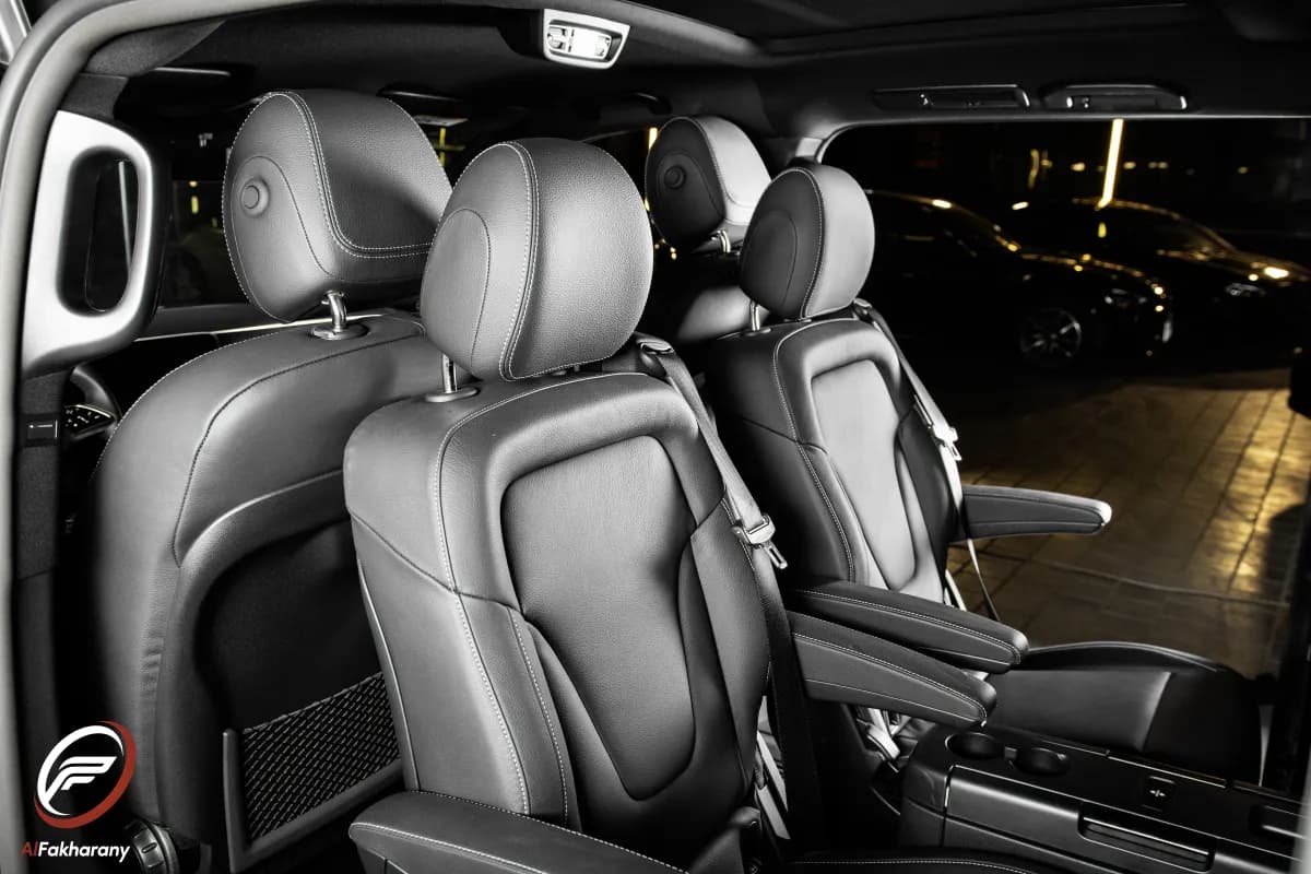 Mercedes-Benz V 300 2026 Avantgarde Black Automatic — New
