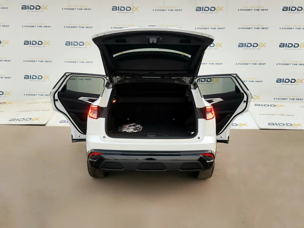 Renault Austral 2024 ايكونيك أبيض أوتوماتيك — جديدة