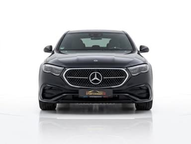  مرسيدس بنز  E200 2027 ايه ام جي أسود أوتوماتيك — جديدة - 1