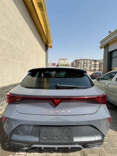 Cupra Leon  2026 V1 Nardo Gray Automatic — New - 3
