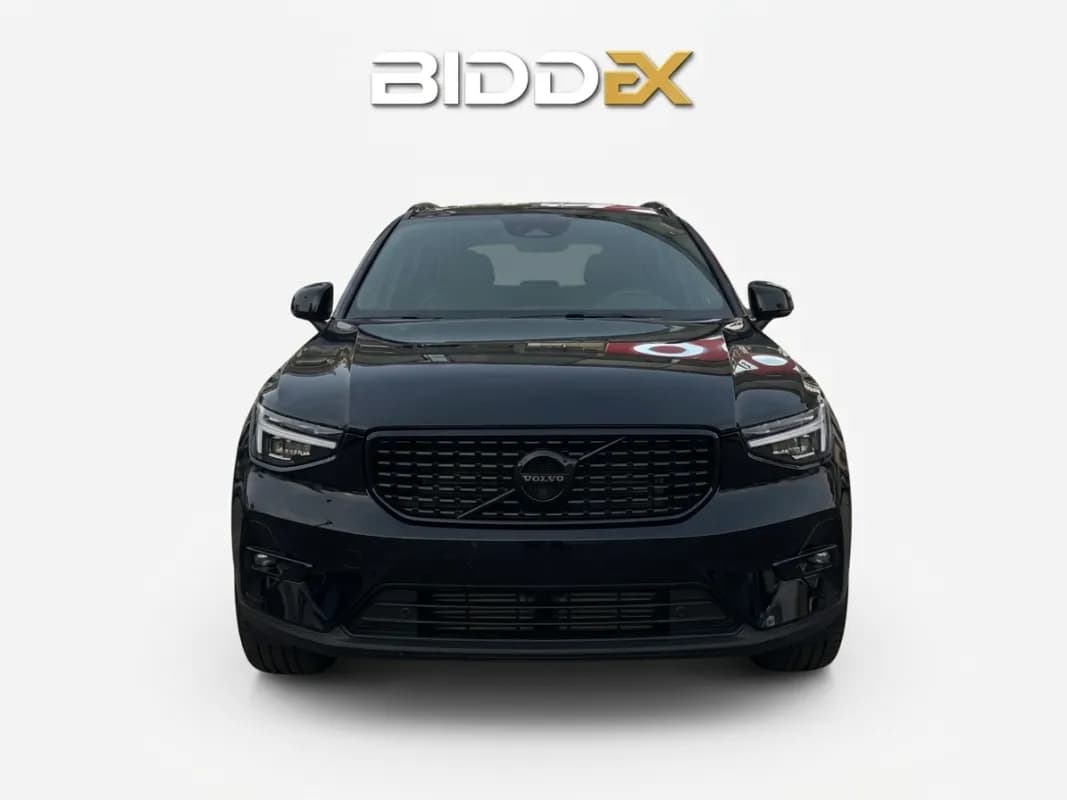 فولفو اكس سي 40 2026  أسود أوتوماتيك — جديدة