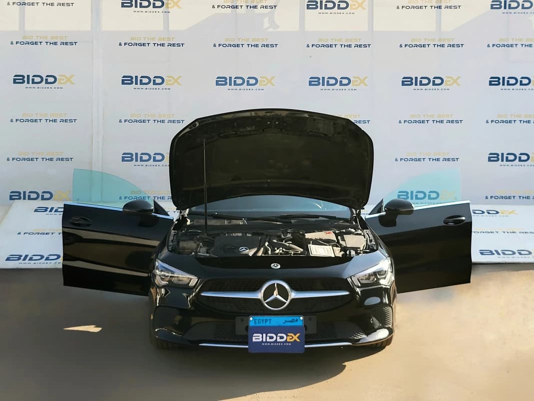 Mercedes-Benz CLA 200 2022 ايه ام جي أسود أوتوماتيك — مستعملة