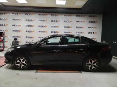 Renault Fluence 2014 E3 Black Automatic — Used - 4