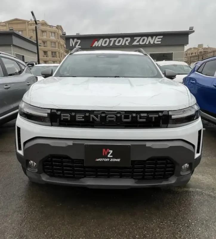 رينو داستر 2027 اتش 1 أبيض أوتوماتيك — جديدة