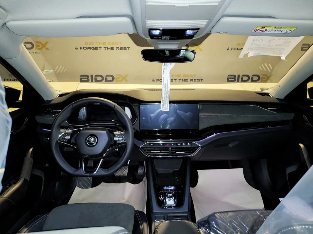 Skoda Octavia A8 2024 ستايل بلس أسود أوتوماتيك — جديدة