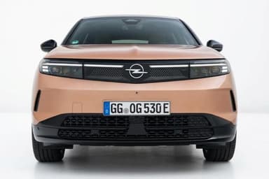 Opel Grand land 2026 Topline Champagne Automatic — New - 1