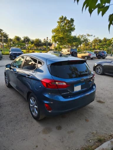 فورد فيستا 2019 تريند أزرق غامق أوتوماتيك — مستعملة - 3