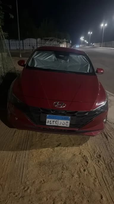 هيونداي إلنترا سي ان 7 2021 بلااز أحمر غامق أوتوماتيك — مستعملة - 3