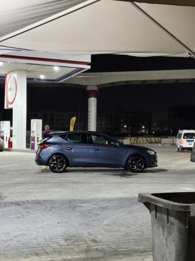 Cupra Leon  2024 V3 Cement Gray Automatic — Used - 4