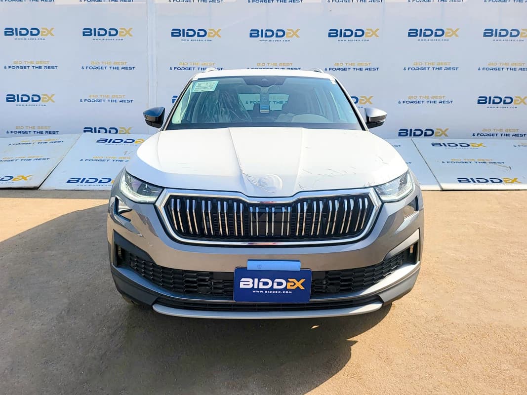 Skoda KODIAQ 2024 ستايل رمادي أوتوماتيك — جديدة