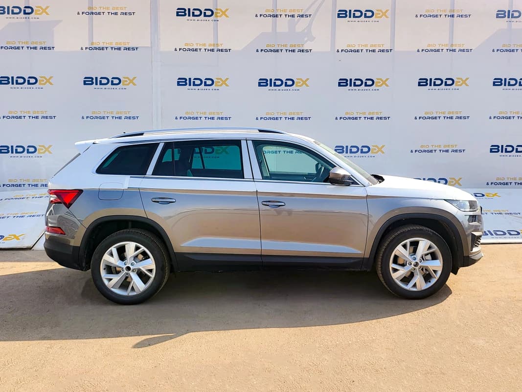 Skoda KODIAQ 2024 ستايل رمادي أوتوماتيك — جديدة
