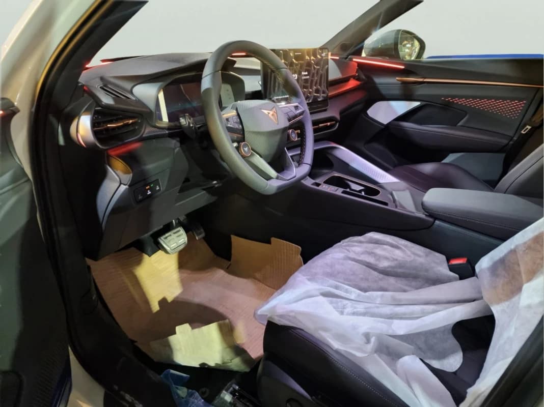 كوبرا تيرامار 2025 ايمبلاس أبيض أوتوماتيك — جديدة