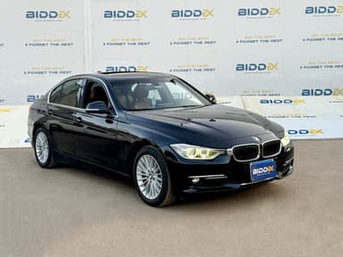 BMW 320i 2015 Luxury Black Automatic — Used - 1