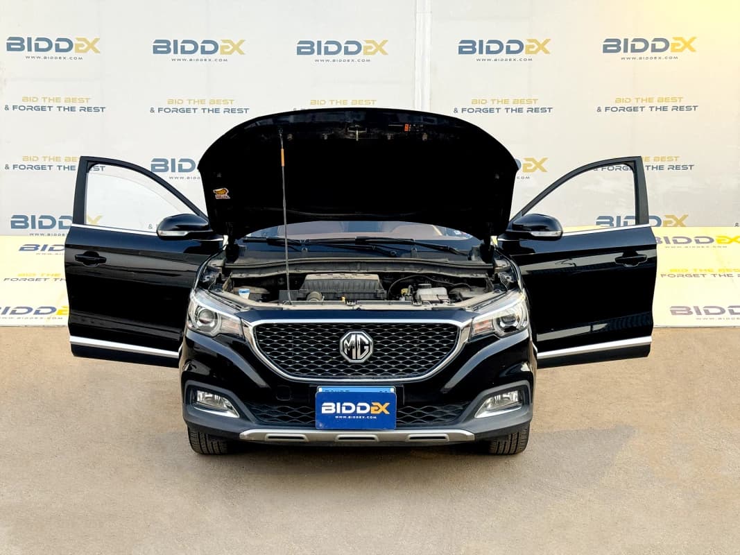 MG ZS 2024 كومفورت أسود أوتوماتيك — مستعملة