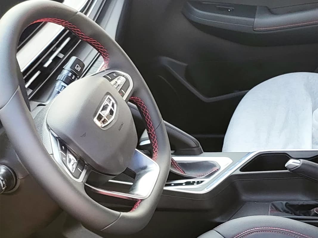Geely GX3 PRO 2024 اتوماتيك أحمر أوتوماتيك — جديدة
