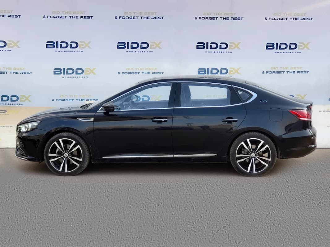 MG 6 2021 لاكشري أسود أوتوماتيك — مستعملة