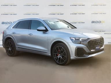 Audi Q8 2024 اس لاين فضي أوتوماتيك — جديدة - 1