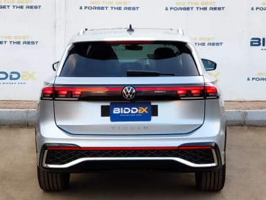 Volkswagen Tiguan 2024 ار لاين فضي أوتوماتيك — جديدة - 3