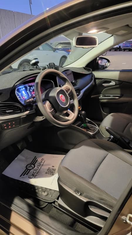 Fiat Tipo 2021  بني أوتوماتيك — مستعملة