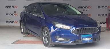 Ford Focus 2017 اول فئة  أزرق أوتوماتيك — مستعملة - 1