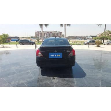 Nissan Sunny 2022 سوبر صالون أسود أوتوماتيك — مستعملة - 3
