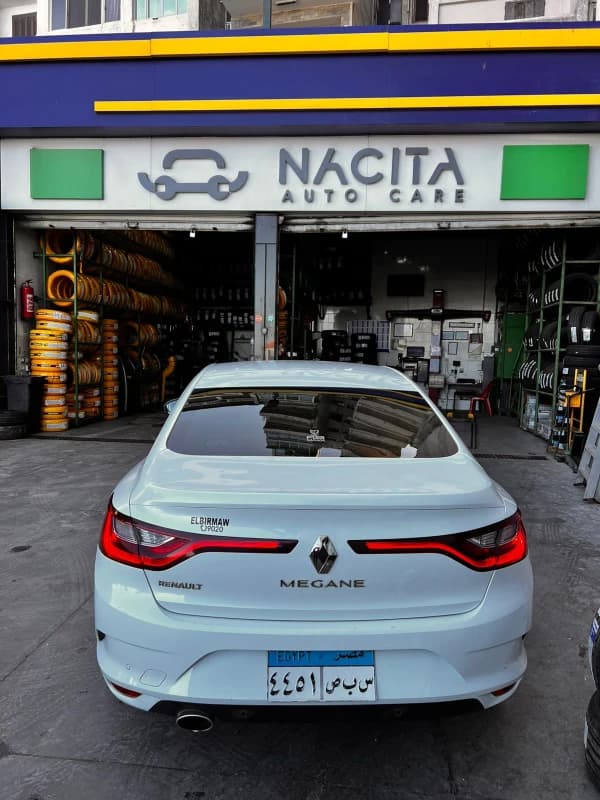 Renault Megane 2020 سيجنتشر  wo/wp أبيض أوتوماتيك — مستعملة