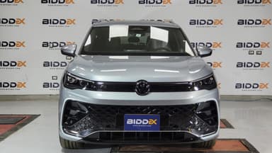 Volkswagen Tiguan 2025 ار لاين فضي أوتوماتيك — جديدة - 1