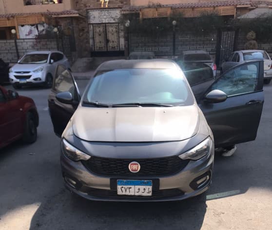 Fiat Tipo 2019 بيز لاين بني أوتوماتيك — مستعملة