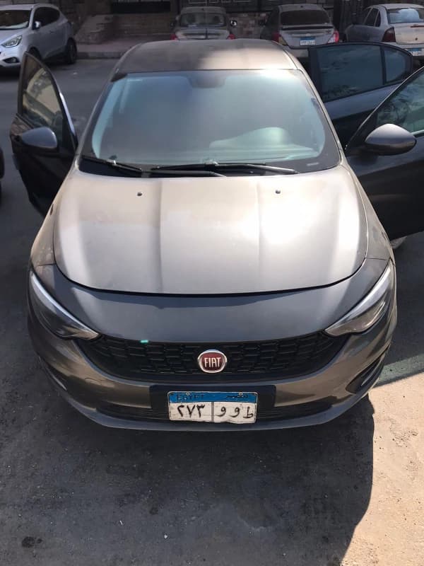 Fiat Tipo 2019 بيز لاين بني أوتوماتيك — مستعملة