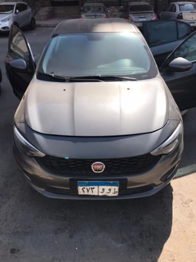 Fiat Tipo 2019 بيز لاين بني أوتوماتيك — مستعملة - 4