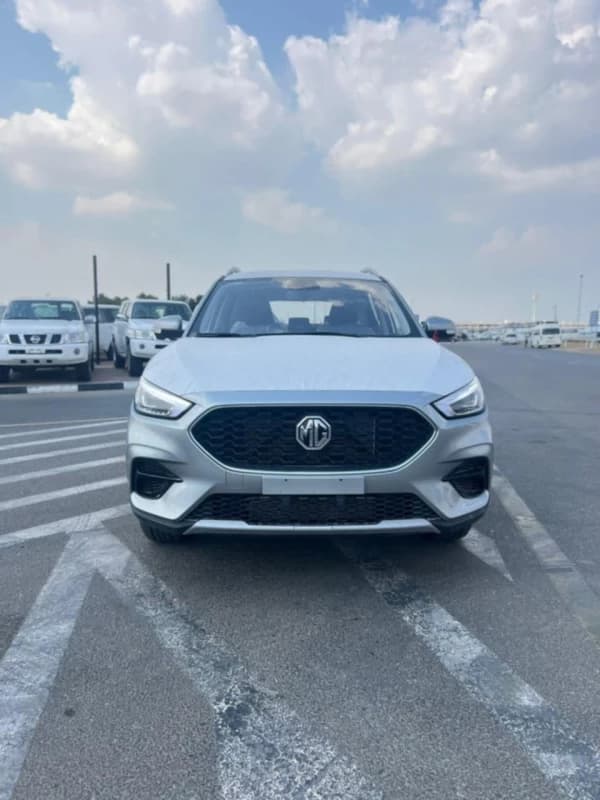 MG ZS 2025 كومفورت فضي أوتوماتيك — مستعملة
