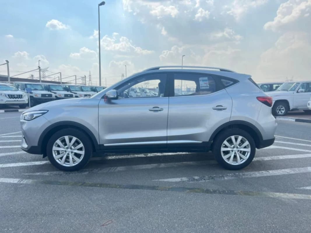 MG ZS 2025 كومفورت فضي أوتوماتيك — مستعملة