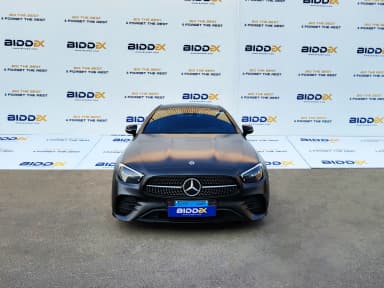 Mercedes-Benz E200 COUPE AMG 2022 ايه ام جي رمادي أوتوماتيك — مستعملة - 2
