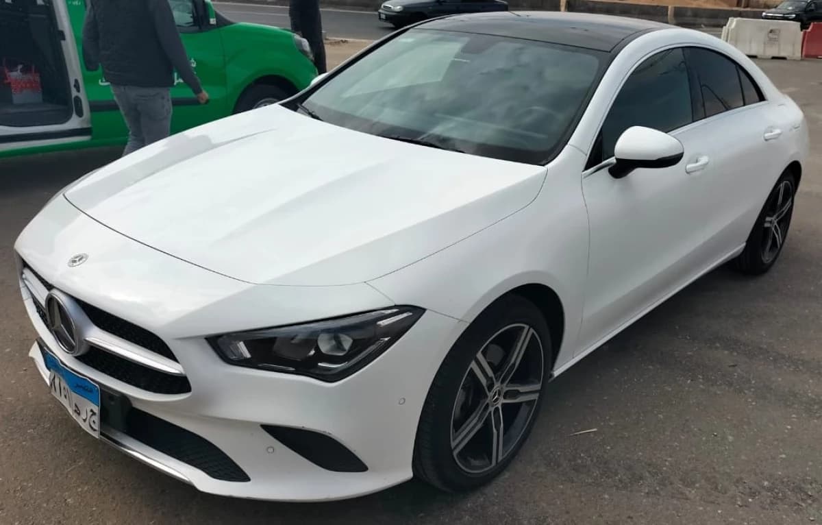 Mercedes-Benz CLA 200 2022 ايه ام جي أبيض أوتوماتيك — مستعملة