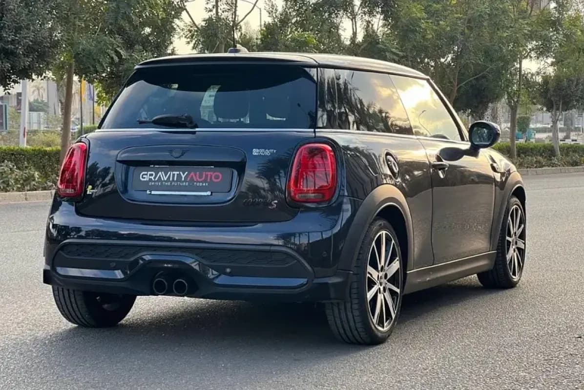 Mini Cooper S 2023 S Black Automatic — Used