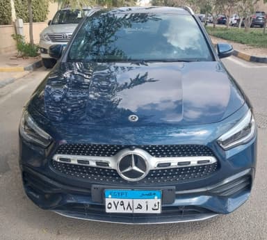 Mercedes-Benz GLA 200 2022  AMG Blue Automatic — Used - 1