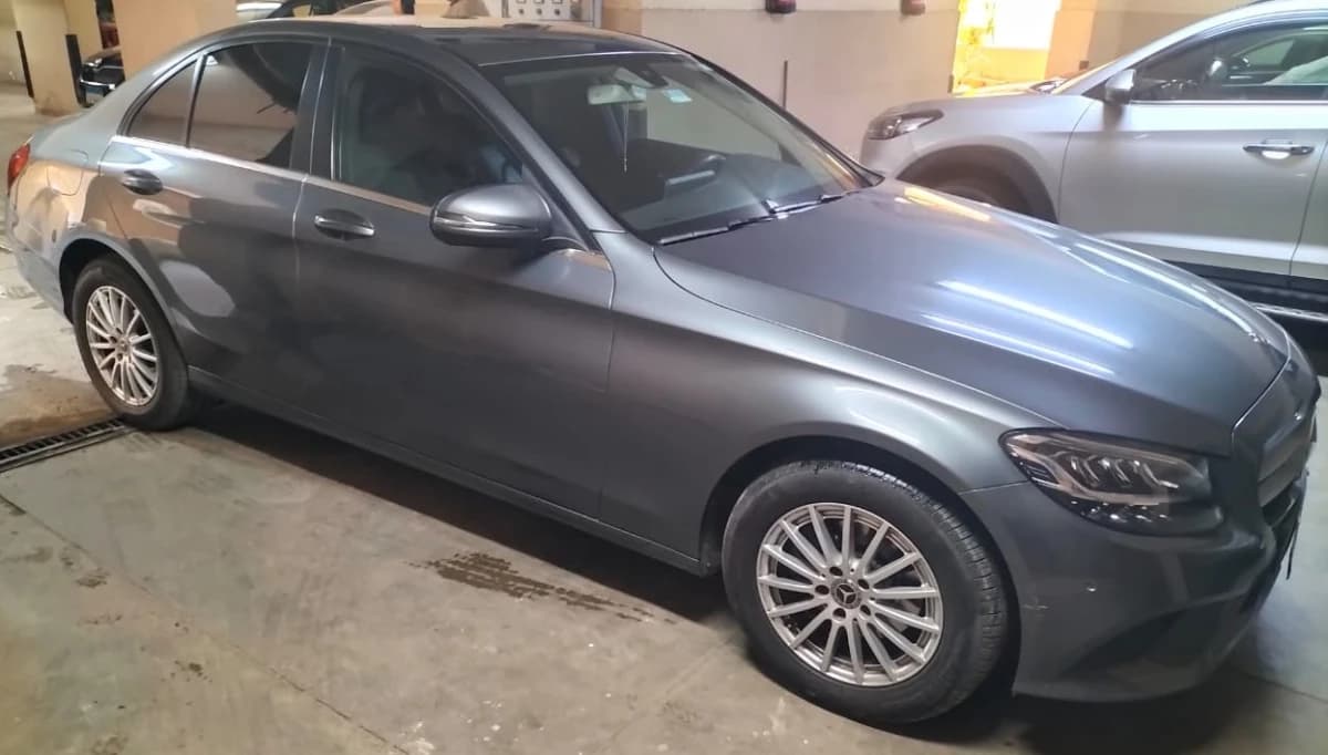 Mercedes-Benz C180 2020 افنتجارد رمادي أوتوماتيك — مستعملة